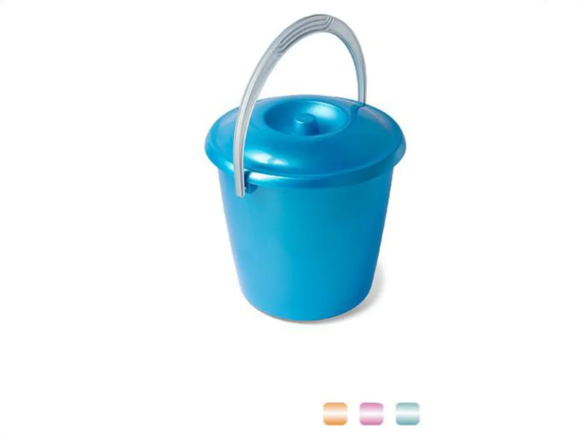 ВЕДРО пластмассовое с крышкой "Соло" 7 л (арт. С632К, код 784036)