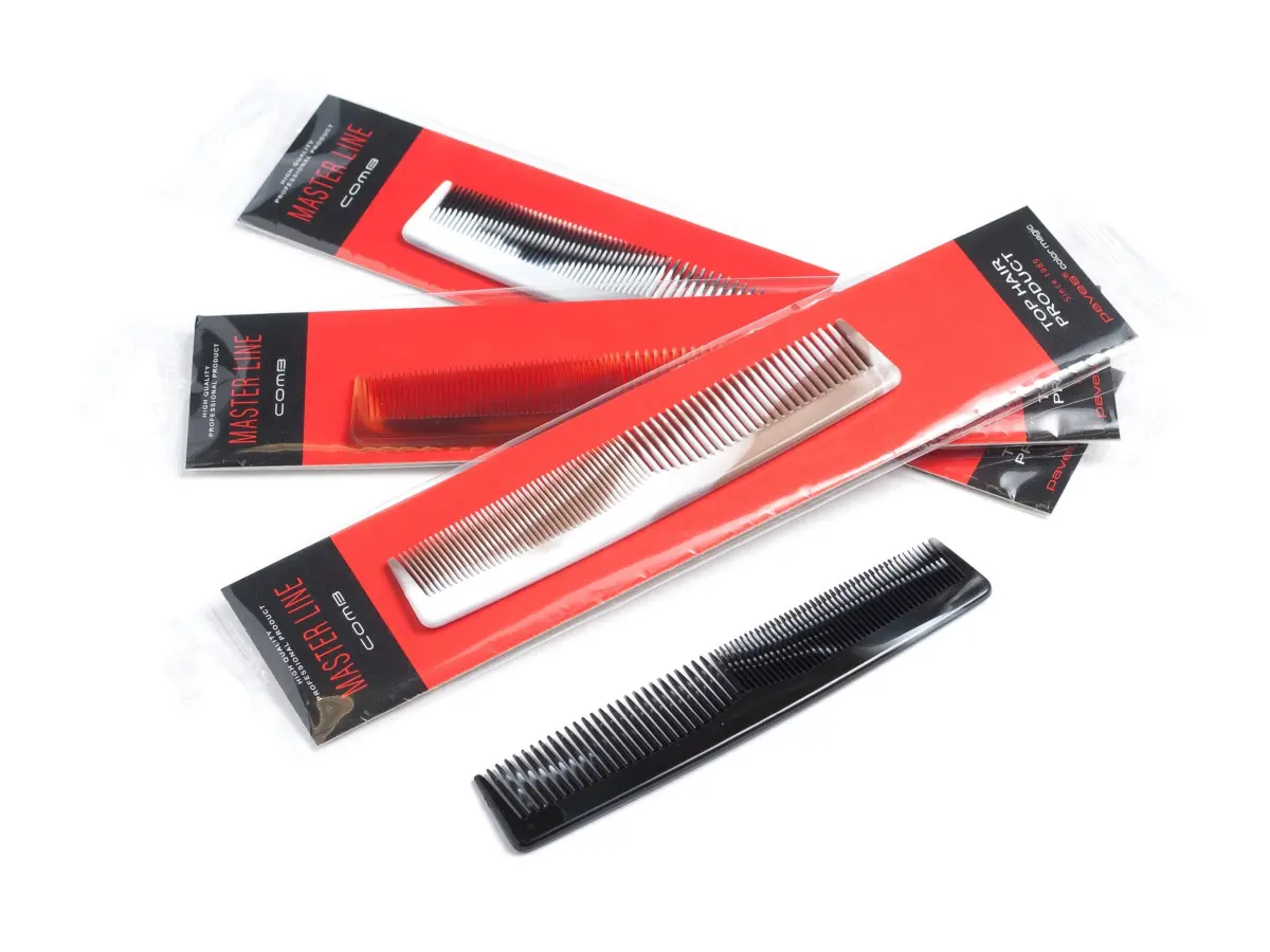 РАСЧЕСКА МУЖСКАЯ пластмассовая 13,5 см (арт. 10091, код 100915)