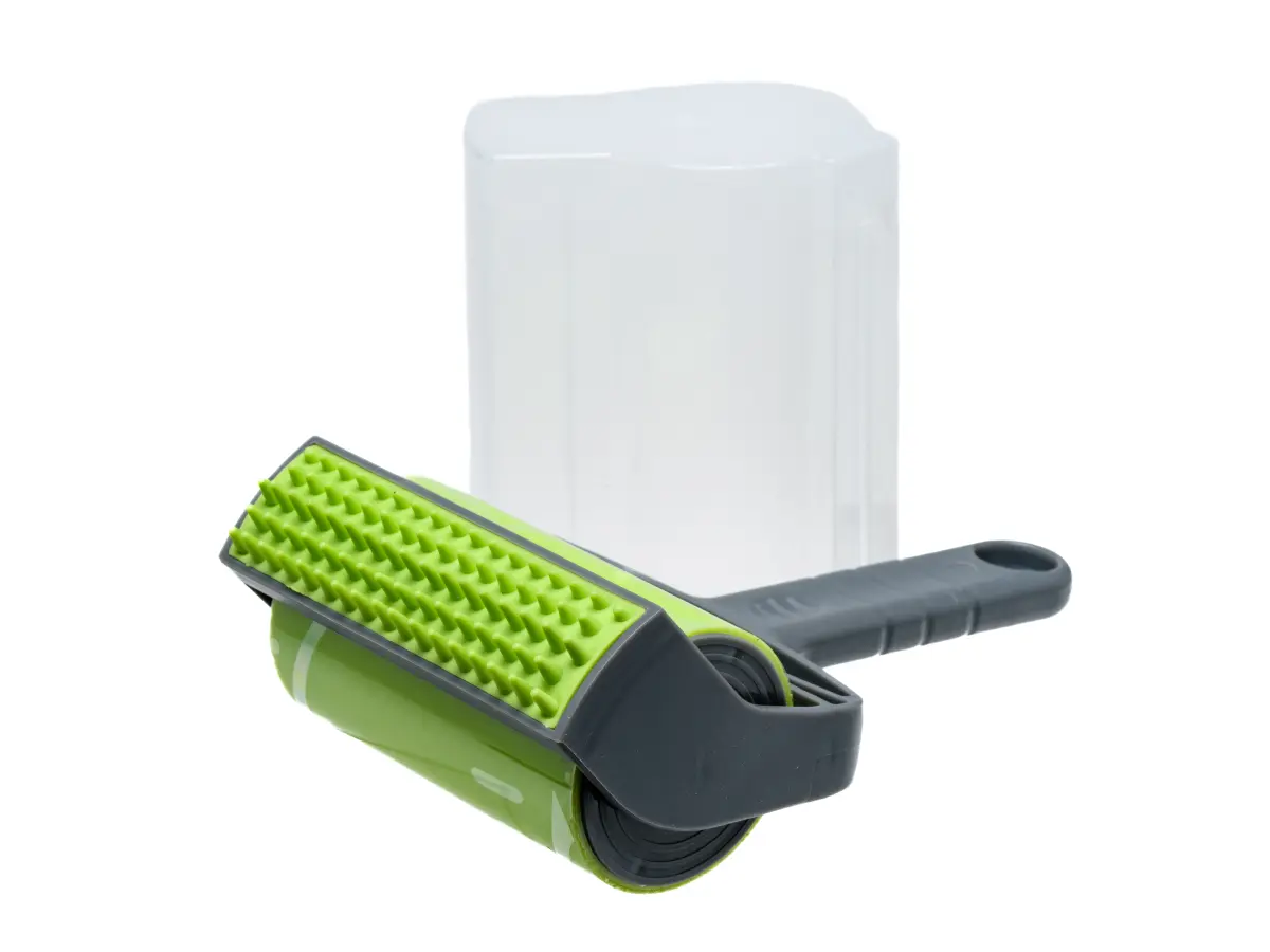 РОЛИК ДЛЯ ЧИСТКИ ОДЕЖДЫ резиновый с пластмассовой ручкой моющийся 20*11*8,5 см (арт. BEL-033, код 271917)