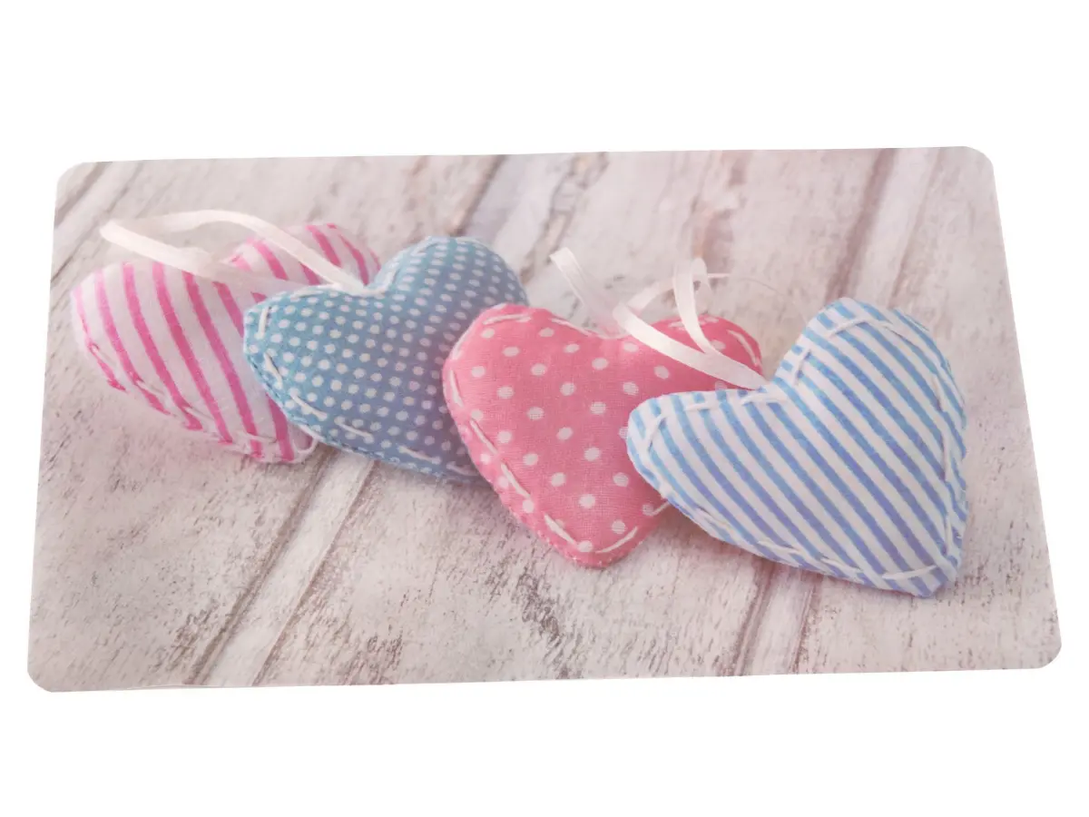 ПОДСТАВКА СЕРВИРОВОЧНАЯ пвх "Сердца" 43*28 см (арт. 27191427, код 230983)