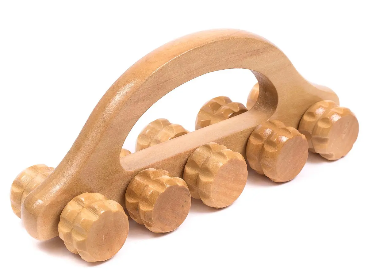 МАССАЖЕР деревянный "Гусеница" 18*5,5*8 см (арт. 26522062, код 225293)