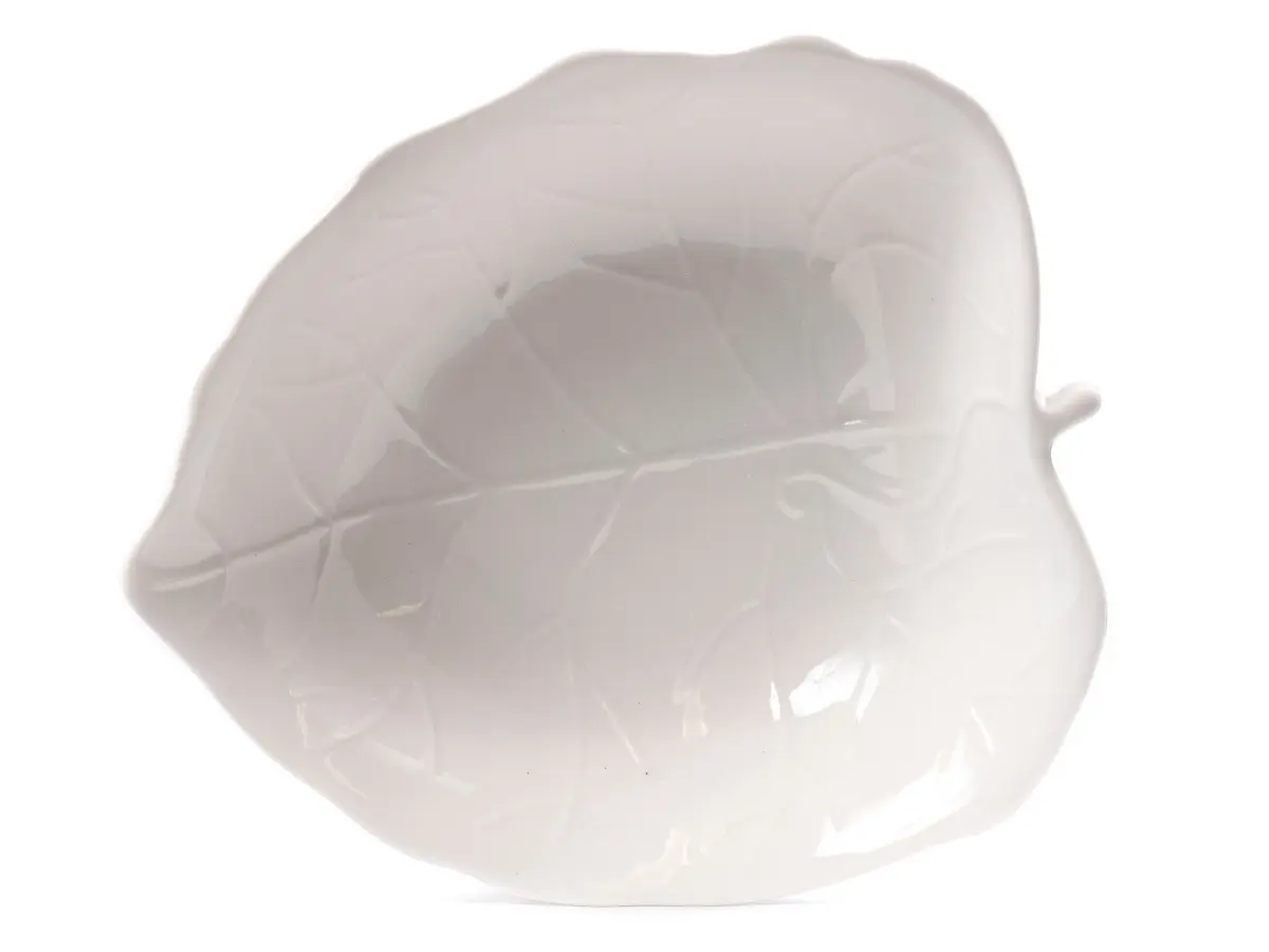 САЛАТНИК фарфоровый "Лист" 17,7*15 см (арт. 0530251, код 230693)