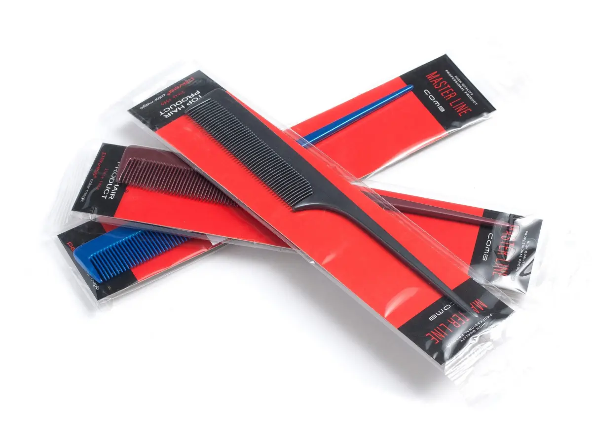 РАСЧЕСКА ЖЕНСКАЯ пластмассовая 20 см (арт. 10200, код 102001)