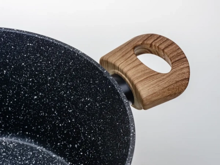 КАСТРЮЛЯ алюминиевая с антипригарным мраморным покрытием "Black Granite" с крышкой 24 см/3,8 л (арт. 704658, код 252244)
