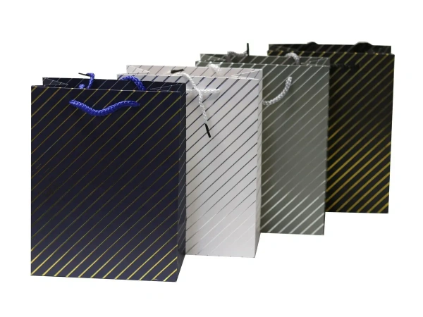 ПАКЕТ ДЛЯ ПОДАРКОВ бумажный 18*23*10 см (арт. PK23513, код 259472)