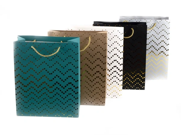 ПАКЕТ ДЛЯ ПОДАРКА бумажный 26*32*12 см (арт. PK22030, код 249770)