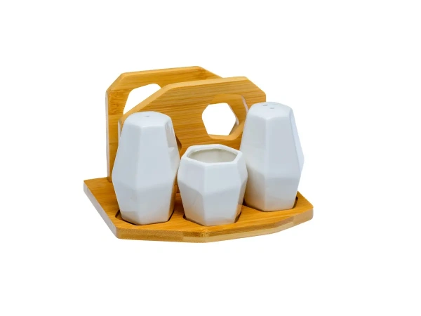 НАБОР ДЛЯ СПЕЦИЙ фарфоровый на бамбуковой подставке 4 пр. 16,5*15*11 см: солонка, перечница, салфетница, подставка для зубочисток (арт. 30029730, код