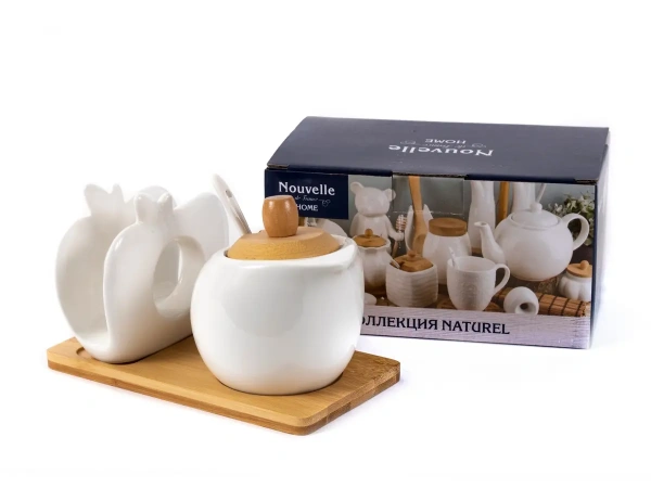 САХАРНИЦА + САЛФЕТНИЦА фарфоровые 260 мл на деревянной подставке (арт. 2631042, код 236435)