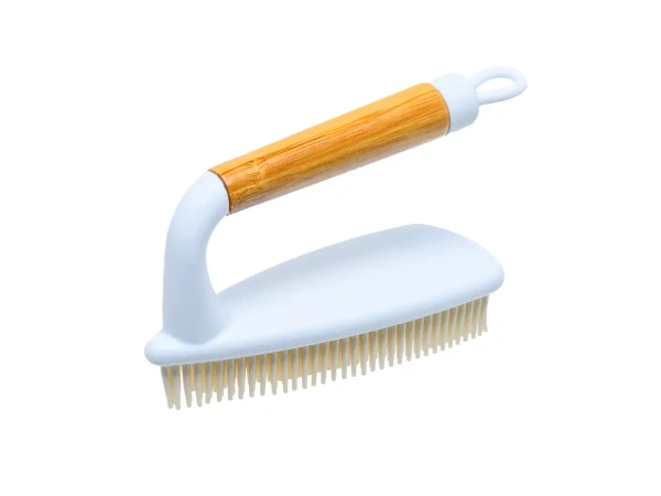 ЩЕТКА УНИВЕРСАЛЬНАЯ пластмасса/резина с бамбуковой ручкой 16*6*10 см (арт. BEL-018, код 271764)